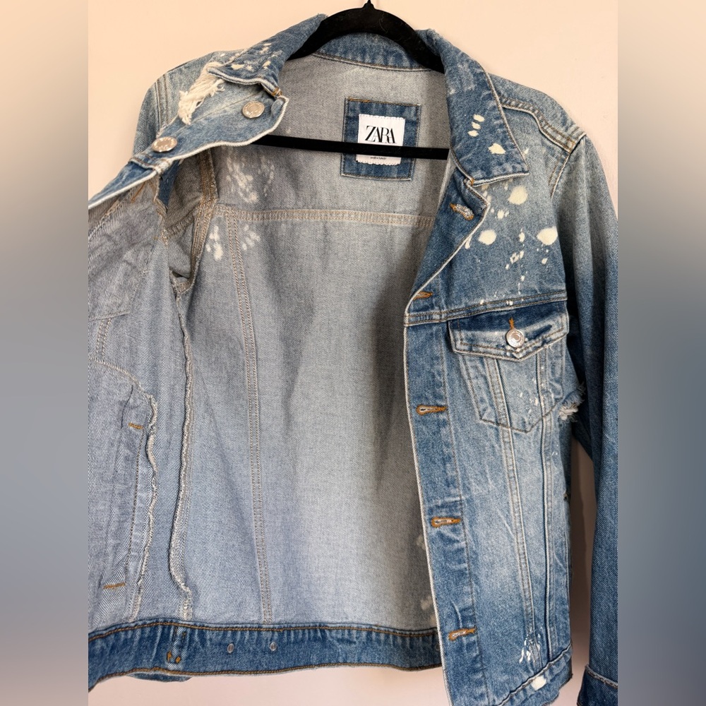 Zara Distressed Denim Jacket Bleach Splatter Cropped Size Small - Picture 9 of 10